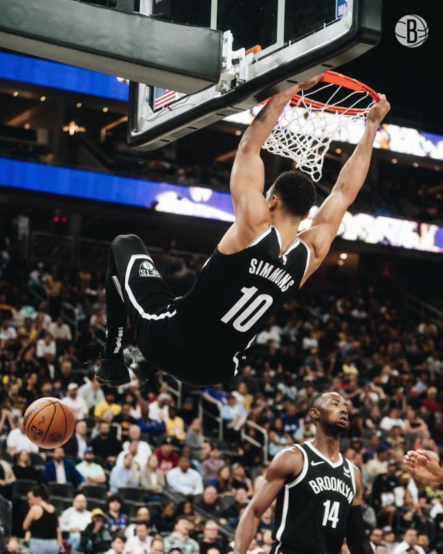 开云体育-单挑突破詹皇 反击暴力重扣！西蒙斯真的回来了？